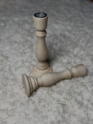 Nemáte ešte ideálny svietnik na vianočný stôl? Tento si môžete dozdobiť podľa vlastných predstáv.. ale je krásny aj bez...